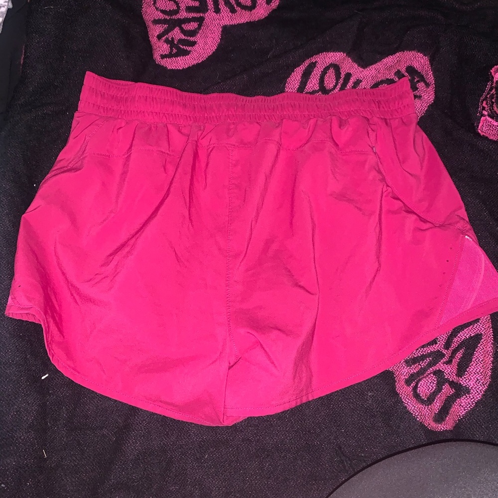 Running shorts - Picture 2 of 4